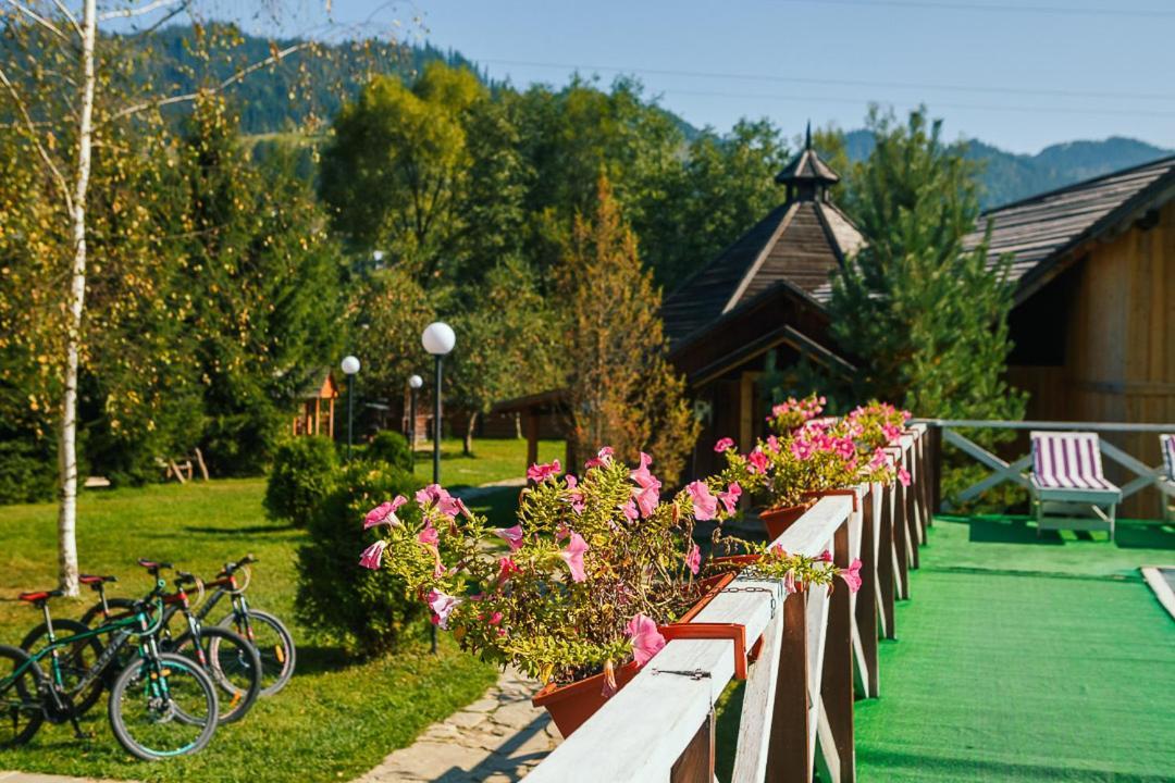 Gorycvit Hotel Verkhniy Yasenov Exterior photo